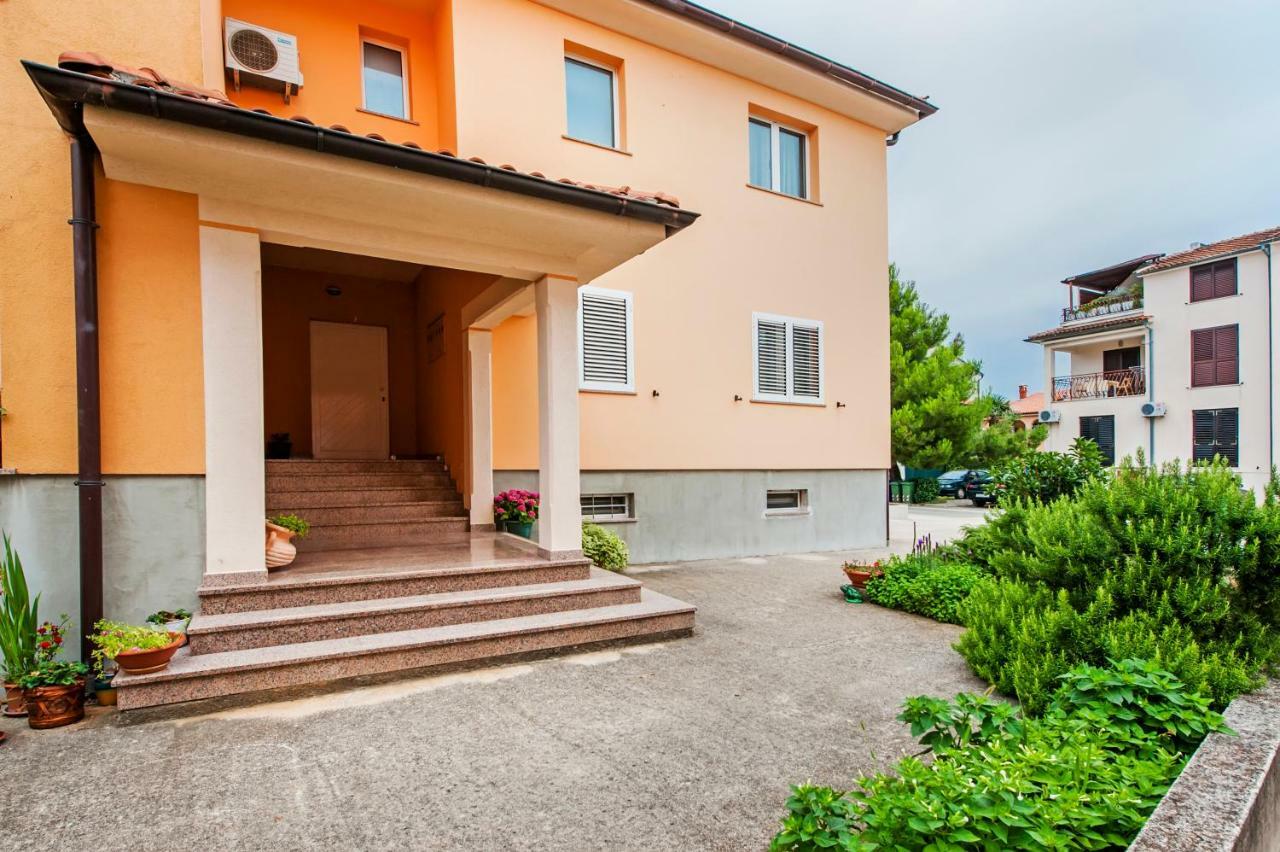Apartman Sonata Rovinj Exterior foto