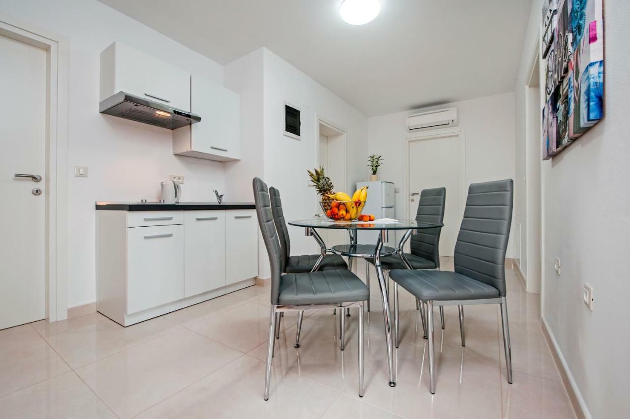 Apartman Sonata Rovinj Exterior foto