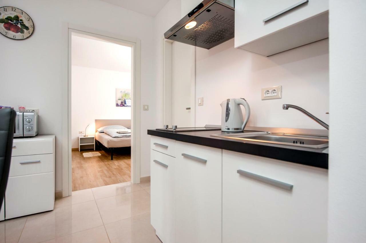 Apartman Sonata Rovinj Exterior foto